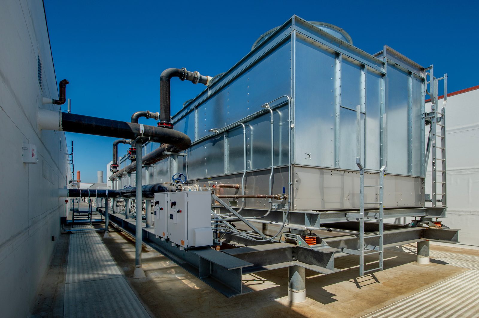 Peralatan chiller plant SES